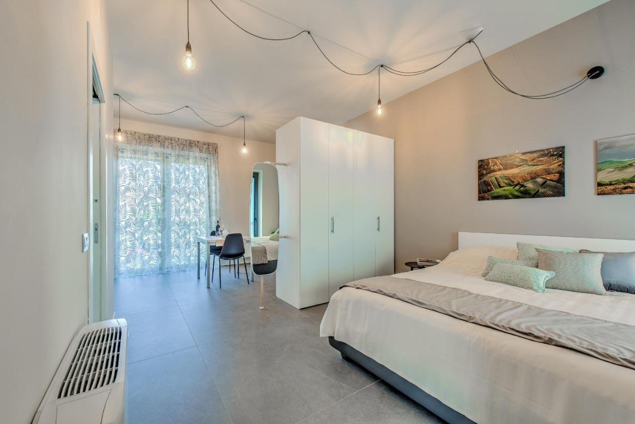 Appartamento Casa Colbert, Barolo Esterno foto